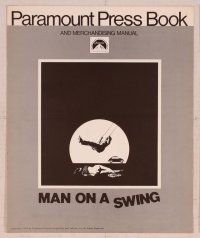 2f292 MAN ON A SWING pressbook '74 Cliff Robertson, Frank Perry, clairvoyant, occultist, murderer!
