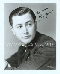2x042 ROBERT YOUNG signed 8x10 REPRO still '80s in a head & shoulders portrait!