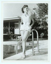 3s096 DEBBIE REYNOLDS 8x10 still '50s full-length portrait standing by swimming pool!