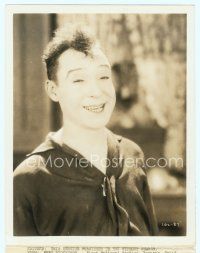3s188 HARRY LANGDON deluxe 8x10 still '28 great wacky smiling portrait from The Chaser!
