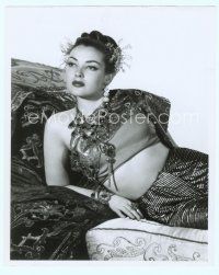 3s312 LINDA DARNELL 8x10 still '46 sexy c/u in full makeup from Anna and the King of Siam!