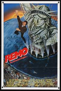 3t754 REMO WILLIAMS THE ADVENTURE BEGINS 1sh '85 Fred Ward clings to the Statue of Liberty!