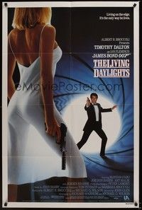 4d498 LIVING DAYLIGHTS int'l 1sh '87 Timothy Dalton as James Bond & sexy Maryam d'Abo with gun!