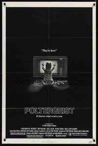 4d645 POLTERGEIST style B 1sh '82 Tobe Hooper, classic They're here image of little girl by TV!