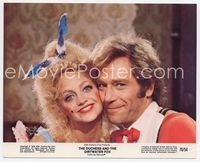 4s054 DUCHESS & THE DIRTWATER FOX 8x10 mini LC '76 romantic close up of Goldie Hawn & George Segal