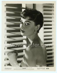 6a006 SABRINA 8x10 still '54 semi-profile portrait of sexy Audrey Hepburn standing by window!