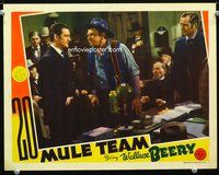 6d119 20 MULE TEAM LC '40 crowd watches Wallace Beery threaten Douglas Fowley who won't pay him!