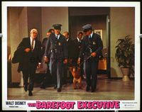 6d159 BAREFOOT EXECUTIVE LC '71 Walt Disney, armed security guards escort chimp from building!