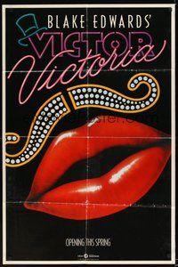6p945 VICTOR VICTORIA teaser 1sh '82 Julie Andrews, Blake Edwards, lips & mustache art by Alvin!