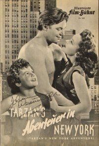 6s092 TARZAN'S NEW YORK ADVENTURE signed German program '50 by Johnny Weissmuller, different images