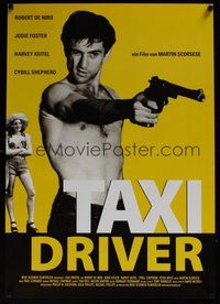 7a001 TAXI DRIVER German R06 great image of Robert De Niro with gun, Martin Scorsese!