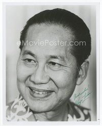 7c258 KEYE LUKE signed 8x10 REPRO still '80s smiling head & shoulders c/u of the Chinese actor!