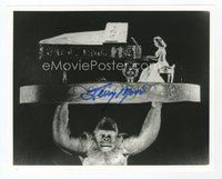 7c316 TERRY MOORE signed 8x10 REPRO still '80s incredible image at piano held by Mighty Joe Young!