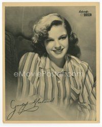 7f001 JUDY GARLAND 8x10 Decca Records still '40s waist-high seated portrait wearing print shirt!