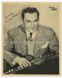 7f034 WOODY HERMAN 8x10 Decca Records still '40s smiling portrait holding his clarinet!