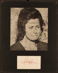 7j016 SOPHIA LOREN signed 3x5 card '90s matted with repro image from Two Women!