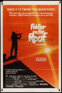 7r249 FIDDLER ON THE ROOF 1sh R79 cool image of Topol, Norman Jewison!