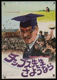 7w287 GOODBYE MR. CHIPS Japanese '70 great close-up of teacher Peter O'Toole!