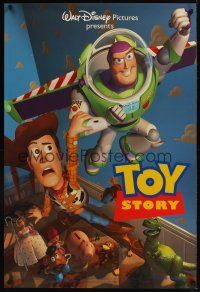7x663 TOY STORY blue style 1sh '95 Disney & Pixar cartoon, great image of Buzz, Woody & cast!