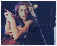 7y039 AMANDA PEET signed color 8x10 REPRO still '00s c/u of the sexy actress drinking at a bar!