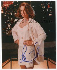 7y068 LEA THOMPSON signed color 8x10 REPRO still '00s great full-length smiling portrait!