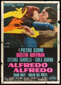 8c234 ALFREDO ALFREDO Italian 1p '72 art of Dustin Hoffman kissing Stefania Sandrelli by Ciriello!