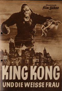 8g304 KING KONG German program R52 classic image of giant ape looming over New York City!