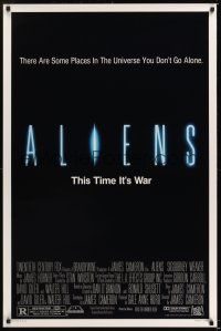 8k022 ALIENS  1sh '86 James Cameron, there are some places in the universe you don't go alone!