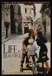 8m401 LIFE IS BEAUTIFUL 1sh '98 Roberto Benigni's La Vita e bella, Nicoletta Braschi