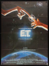 8p319 E.T. THE EXTRA TERRESTRIAL French 1p '82 Steven Spielberg classic, John Alvin art!