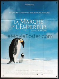 8p385 MARCH OF THE PENGUINS French 1p '05 Morgan Freeman, great image of baby w/parent!