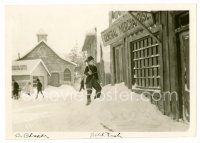 8w317 GOLD RUSH deluxe 5x7 still '25 Charlie Chaplin approaches general store through snow!