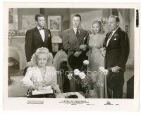 8w383 I WAKE UP SCREAMING 8x10 still R48 Victor Mature & three others watch Betty Grable typing!
