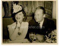 8w418 JEANETTE MACDONALD/NELSON EDDY 8x10 still '50s the great musical team having lunch!