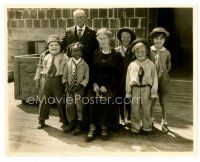 8w527 OUR GANG 7.5x9.5 still '20s Joe Cobb, Farina & kids in portrait with old man & lady!
