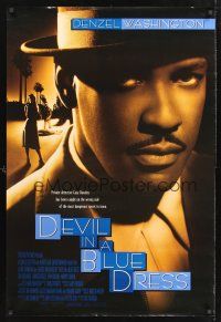 8z318 DEVIL IN A BLUE DRESS int'l DS 1sh '95 great close-up image of Denzel Washington!
