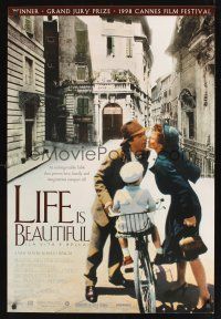 8z574 LIFE IS BEAUTIFUL 1sh '98 Roberto Benigni's La Vita e bella, Nicoletta Braschi