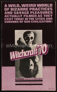 9a326 WITCHCRAFT '70 pressbook '70 Italian horror, different image of sexy girl & skull!
