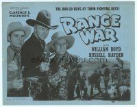 9b084 RANGE WAR TC R47 William Boyd as Hopalong Cassidy & pals stand with guns drawn!