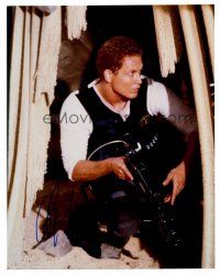 9d078 COLE HAUSER signed color 8x10 REPRO still '01 close up courching with a big gun!