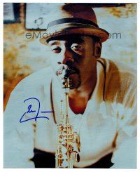 9g075 DON CHEADLE signed color 8x10 REPRO still '02 cool close up of the actor playing saxophone!