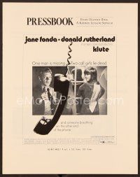 9g317 KLUTE pressbook '71 Donald Sutherland helps intended murder victim & call girl Jane Fonda!