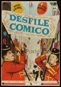 9h226 LAUREL & HARDY DESFILE COMICO Spanish '63 wacky Alvaro art of Stan Laurel & Oliver Hardy!