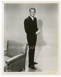 9j106 CARY GRANT 8x10.25 still '62 full-length smiling standing portrait from That Touch of Mink!