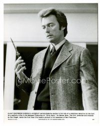 9j187 DIRTY HARRY 7.5x9.75 still '71 great c/u of Clint Eastwood holding switchblade, Siegel classic