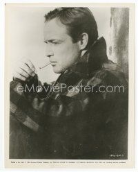 9j448 MARLON BRANDO 8x10 still R63 close up lighting cigarette from On the Waterfront!