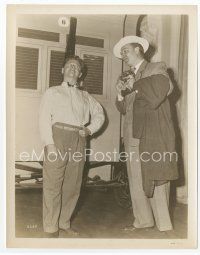 9j458 MICKEY ROONEY/RED SKELTON candid 8x10 still '40s Red takes candid photo of Mickey by trailor!