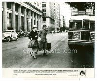 9j536 POSTMAN ALWAYS RINGS TWICE 8x10 still '81 Jack Nicholson & Jessica Lange catching bus!
