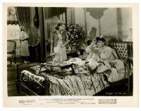 9j555 REBECCA 8x10 still R46 Alfred Hitchcock, confused Joan Fontaine with Florence Bates!
