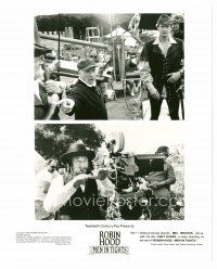 9j578 ROBIN HOOD: MEN IN TIGHTS candid 8x10 still '93 Mel Brooks directing Cary Elwes!